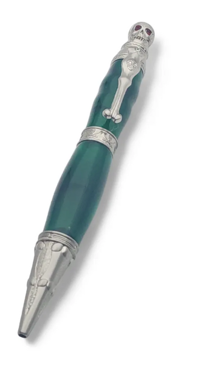 עט פיראטים בעבודת יד – גולגולת, עצם ועיניים לוחשות סוד ☠️