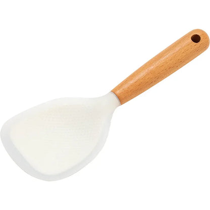 כף סיליקון עם ידית עץ – לא נדבקת ולא שורטת את הסיר!